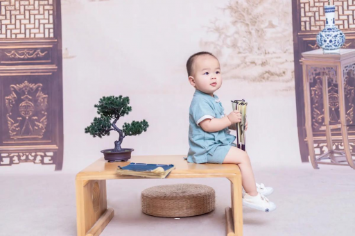 襄垣13周宝宝有多大